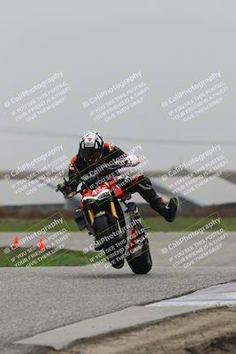 media/Nov-29-2025-TrackDaz (Sat) [[10ae2d9bce]]/A Group/Session 4 (Wheelie Bump)/